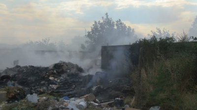 10 селскостопански постройки изгоряха в свиленградския квартал Гебран. Бедственото положение в града остава