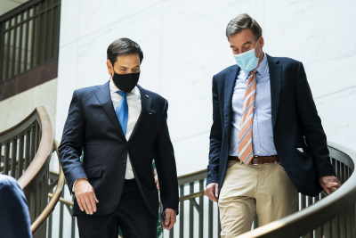 Сенатът в САЩ прие засекретена версия на разследването за руска намеса в изборите