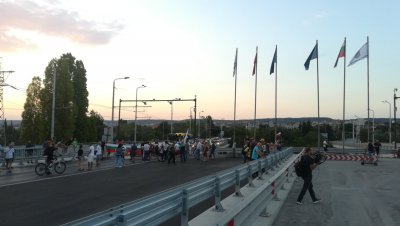 Протестите във Варна продължават