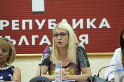 Десислава Ахладова е предложена за правосъден министър