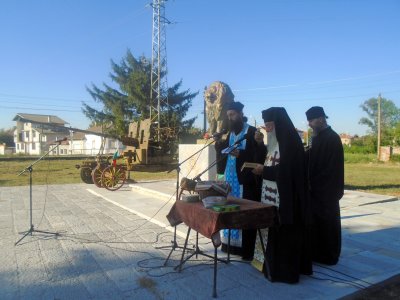 В Йоглав, община Ловеч, честваха подобаващо Деня на Съединението