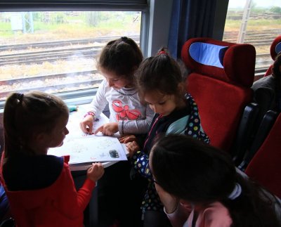 БДЖ предлага намаления за ученици и студенти при пътуване с влак