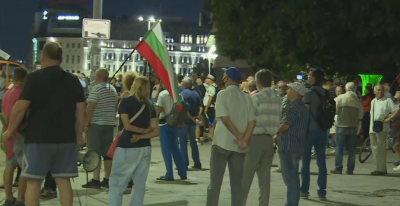 67-а вечер на протести в София