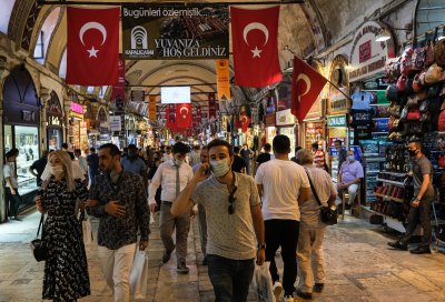 В Турция: Без сватби, тържества и групови пътешествия на яхти заради COVID-19
