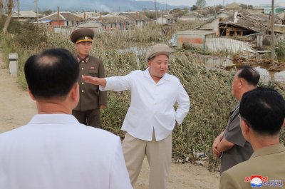 Ким Чен Ун екзекутирал петима служители заради критики към него