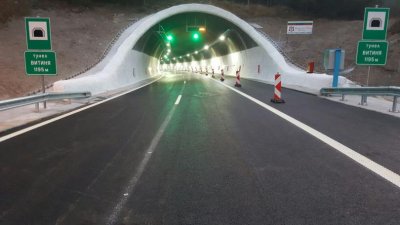 От 00:30 довечера: Ограничават за 3 часа преминаването в тунел "Витиня", посока Варна
