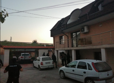 Оставиха в ареста шестимата, обвинени за лихварство и рекет в Кюстендил