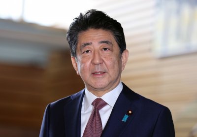 Японският премиер Шиндзо Абе подаде оставка