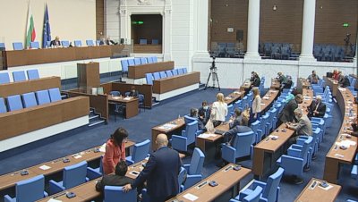Спор в парламента заради новия държавен заем