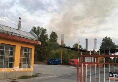 Започна разследване за пожара в бившия производствен цех в Захарната фабрика