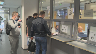 Близо 4000 кандидати за българско гражданство не подадоха документи заради COVID-19