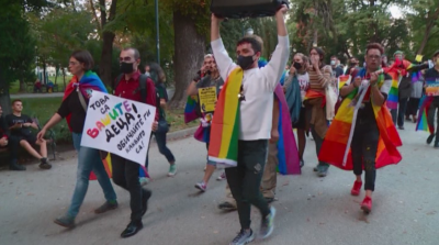 Без сбъсъци премина шествието срещу хомофобията в Пловдив