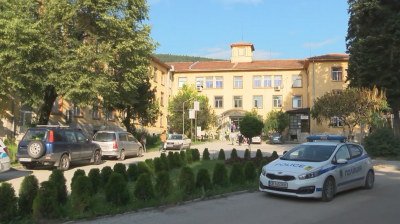 Разследват сигнал за злоупотреби в общинската болница във Велинград