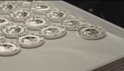 Монетният двор в Париж пусна монети за 600-ата годишнина на Забранения град в Пекин