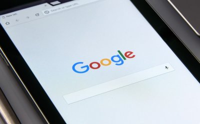 МС одобри проект на Меморандум за разбирателство с Google