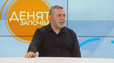 Христо Мутафчиев: Водим разговори за продължаване финансирането на сценичните институти