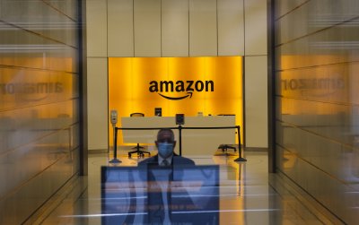 Брюксел обвини Амазон в нарушаване на конкуренцията на онлайн пазара на дребно