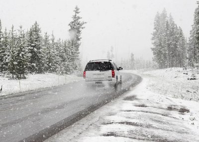 Акция "Зима" продължава: проверяват гуми, светлини и чистачки