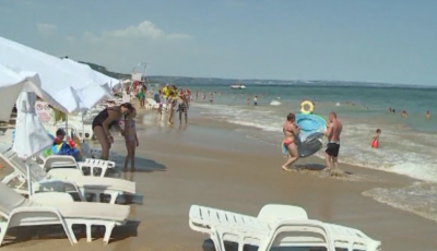 Хотелиери и туроператори от Варна вече мислят как да върнат туристите за следващото лято