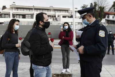 В Гърция наложили глоби за над 4 млн. евро за нарушения на ограниченията