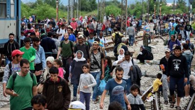 Съдът на ЕС: Унгария е нарушила закона за предоставянето на убежище