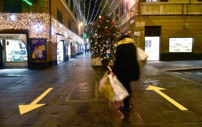 Италия налага пълна карантина за празниците