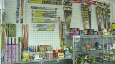 Преди Нова година: Проверяват магазините за пиротехника във Варна
