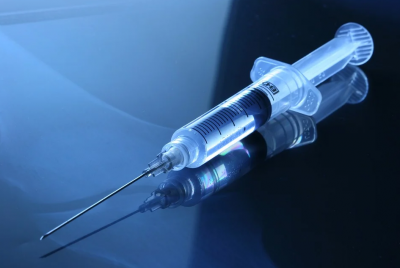 Какъв е пътят на ваксините срещу Ковид - от завода до първите имунизирани