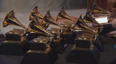 Отлагат раздаването на наградите "Грами"
