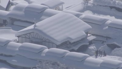 Снежни бури в Япония