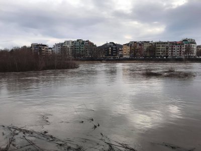 Няма откъснати населени места, наводнени къщи и бедстващи хора в Пловдивско