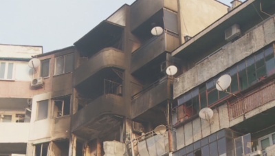 След взрива в апартамент във Варна: Съседи не дават събраните дарения на собственичката