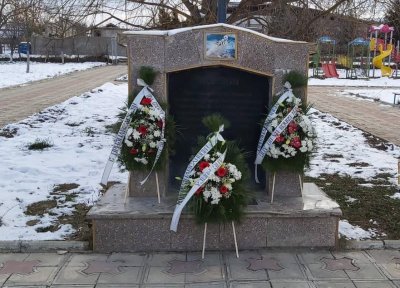 ДПС почете паметта на жертвите на т. нар. "възродителен процес" в Котелско