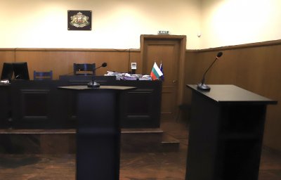 Трима обвиняеми по разследването срещу Бобокови се признаха за виновни