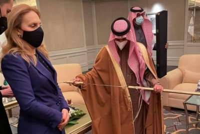 Министър Николова обсъди възможностите за туристически обмен с Кралство Саудитска Арабия