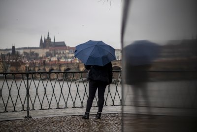 От днес Чехия изисква отрицателен тест от пътуващите