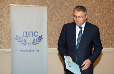 ПГ на ДПС иска изслушване на Томислав Дончев в парламента