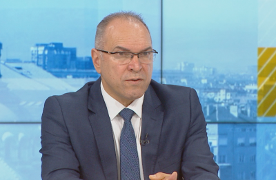 Проф. Богов: При 200 новозаразени на 100 000 ще се премине към промяна в мерките