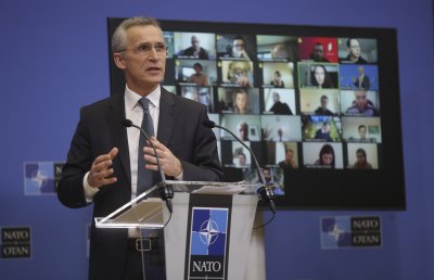 Дневният ред на НАТО: Военните министри обсъждат промени в Алианса