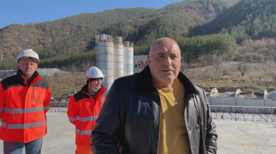 Премиерът Борисов инспектира "Струма" и тунел "Железница"