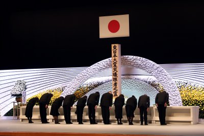 Отдадоха почит към жертвите на земетресението в Япония преди 10 години
