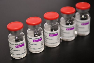 Пристигнаха 16 800 дози от ваксината на "Астра Зенека"