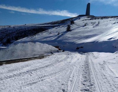 Затвориха прохода Троян-Кърнаре заради снегонавявания