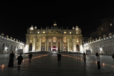 Втора година папа Франциск ще отправи Великденско послание на празния