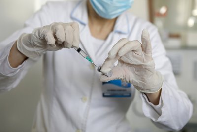 Какво количество РНК ваксини пристигнаха при общопрактикуващите лекари във Варна и Благоевград