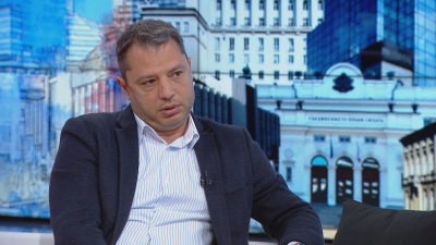 Делян Добрев: Парламентът се занимава с реваншизъм