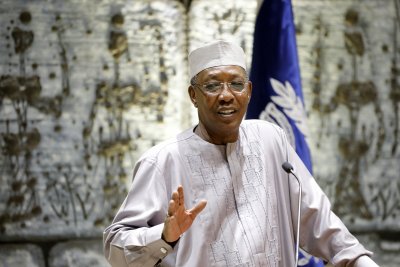 Президентът на Чад почина след сблъсък с бунтовници