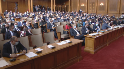 Депутатите обсъждат предложените промени в Изборния кодекс