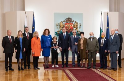 Радев връчи Почетен знак на Съюза на ветераните от войните на България