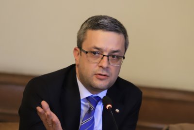 Тома Биков отговори на обвиненията на Трифонов във връзка с Изборния кодекс